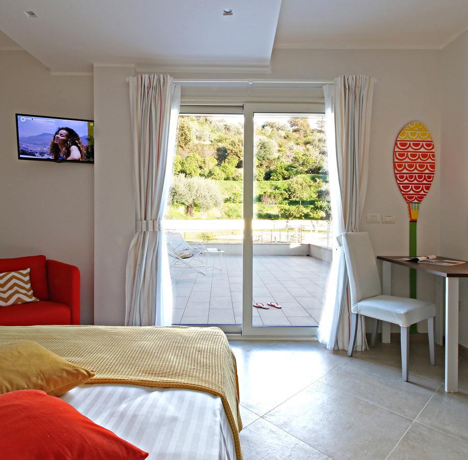 Sike Holiday Home Taormina Kültér fotó