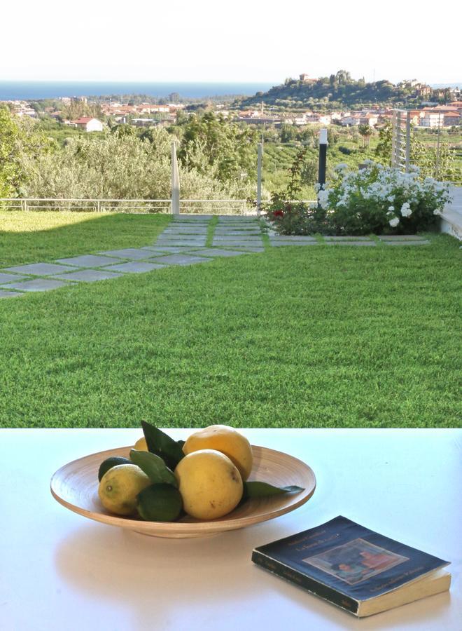 Sike Holiday Home Taormina Kültér fotó